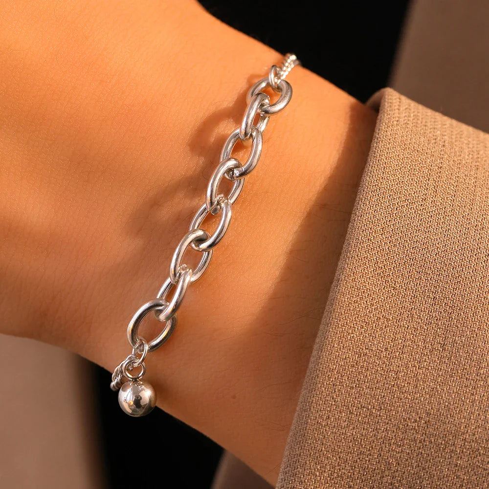 BowLift | Dainty Curb & Bold Paperclip Chain Bracelet