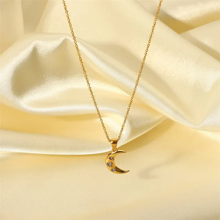 BowLift | 18k Diamond Adorned Crescent Moon Necklace