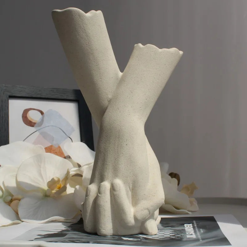 Lovers' Hands Ceramic Vase | Bowlift