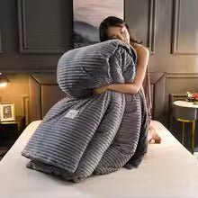 BowLift | Velvet Fleece Blanket Cover for Ultimate Comfort – Soft, Warm, and Cozy Bedding Solution