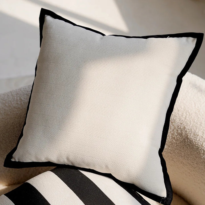 BowLift | Luxury Embroidered Decorative Cushion with Horse Print for Sofa and Living Room
