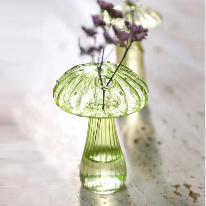 BowLift | Glass Flora Mushroom Vase made of Colored Glass | Creative Design for Hydroponics & Decor | Hand Polished & Transparent | 12×10 cm