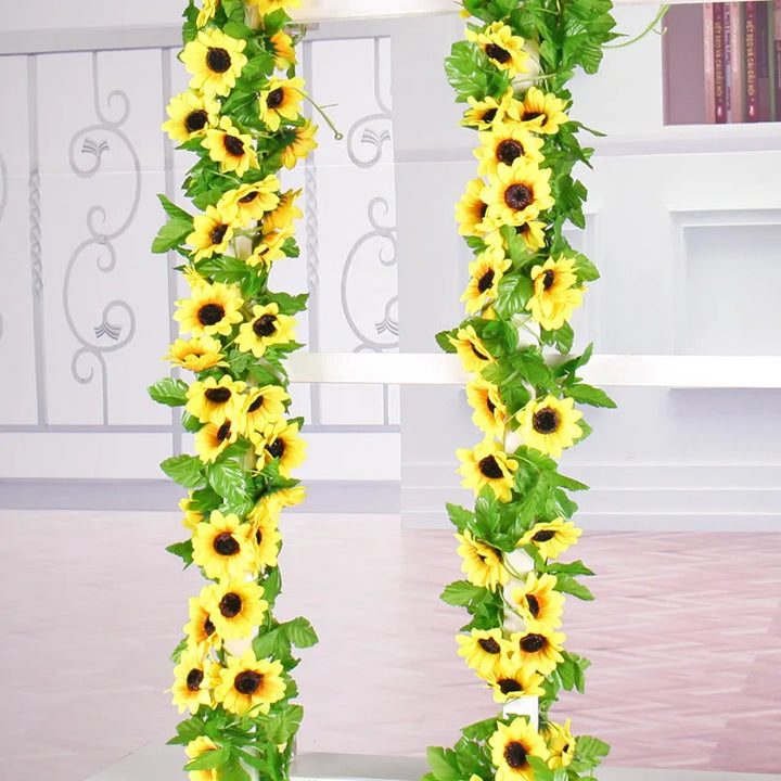 BowLift | Floraviva SunVine Sunflower Garland Artificial | 2.6 m Length | 12 Flowers Ø 8 cm | For Wedding, Balcony & DIY Decor