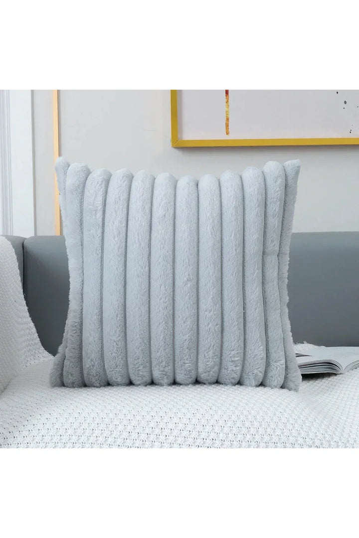 White plush pillow cover | Bowlift