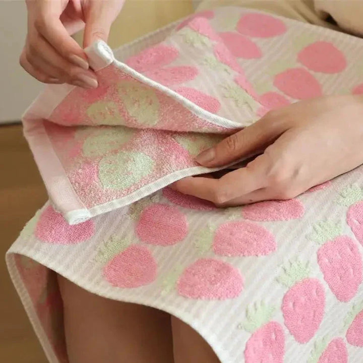 Strawberry Series Cotton Towel Collection | Bowlift