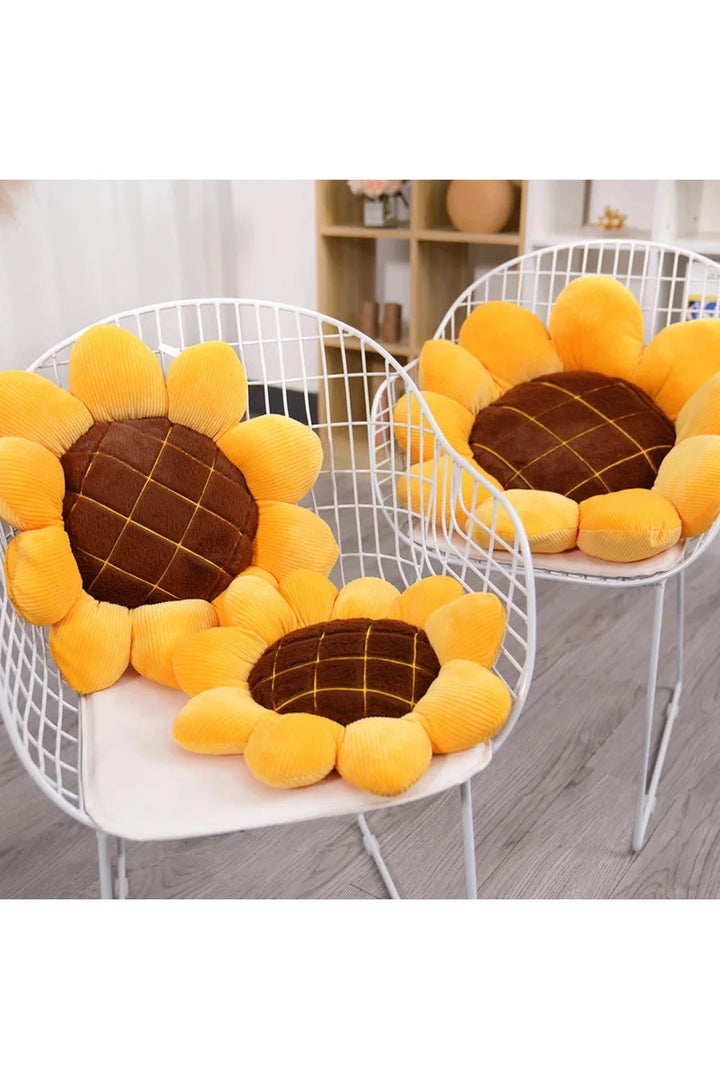 Plush pillow | Bowlift
