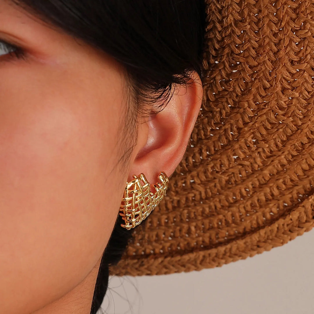 BowLift | 14k Woven Heart Earrings