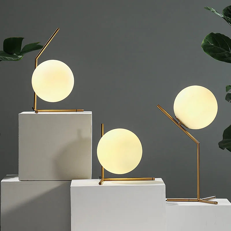 BowLift | Elegant Glass Lamp with Subtle Glow