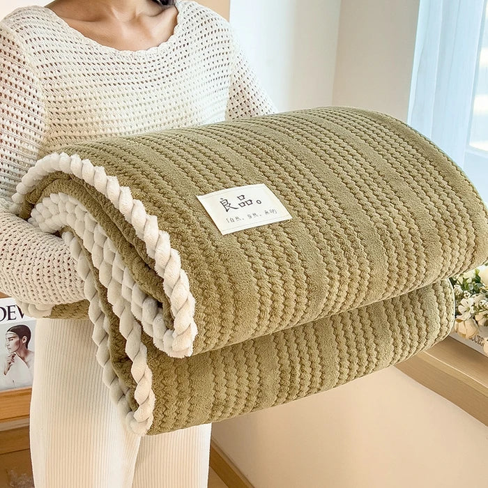 BowLift | Throw Blanket WarmHug | Fluffy Flannel | Checkered Design | For Sofa & Bed | Four Seasons