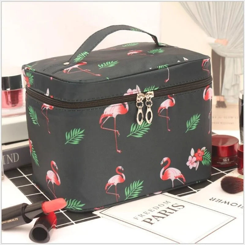 BowLift | Cosmetic bag WildAura | Large capacity | Waterproof & Stylish | Animal print