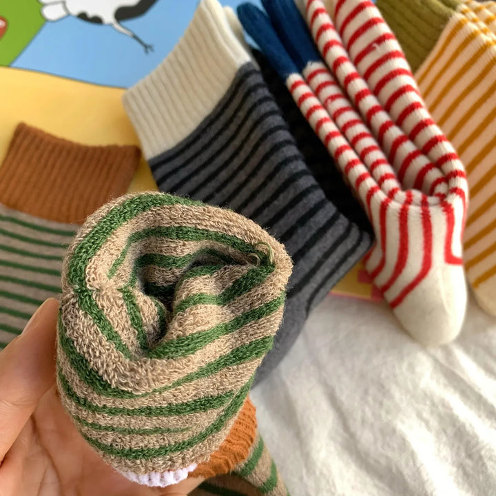 BowLift | WollHerz Women's Wool Socks | Autumn & Winter | Thick & Warm | Ribbed Design | Solid & Stripes