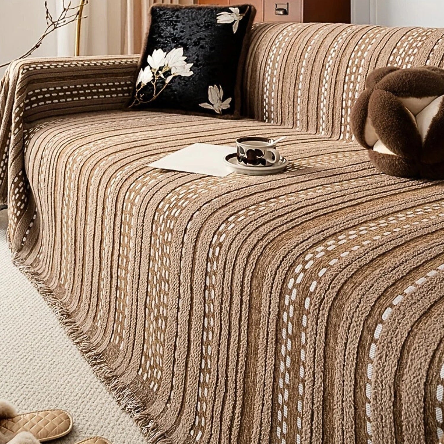 BowLift | Sahara Style Plush Boho Sofa Cover Blanket