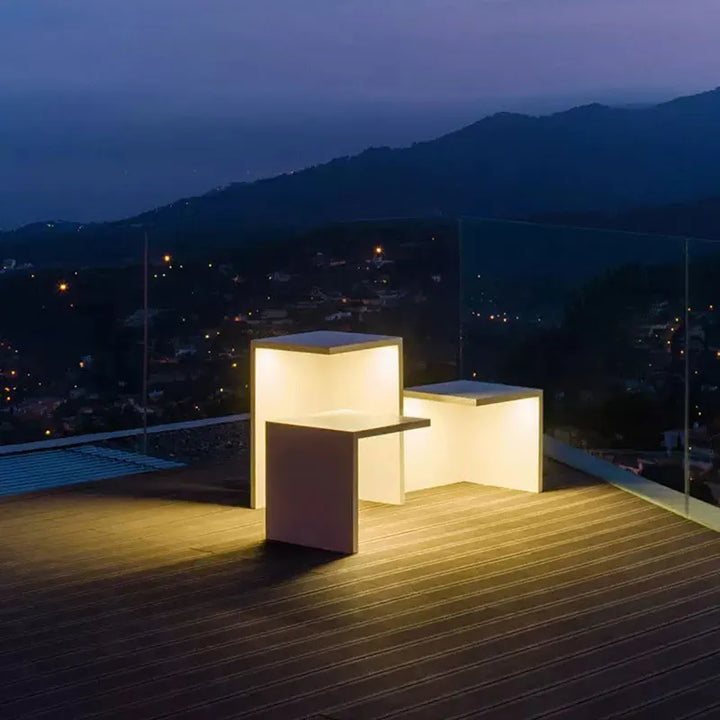 BowLift | OutdoorSafe - Waterproof Courtyard Lighting