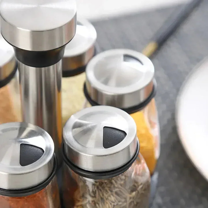 BowLift | Elegant glass spice set for a stylish kitchen