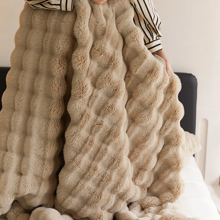 BowLift | Elegance of warmth on your sofa