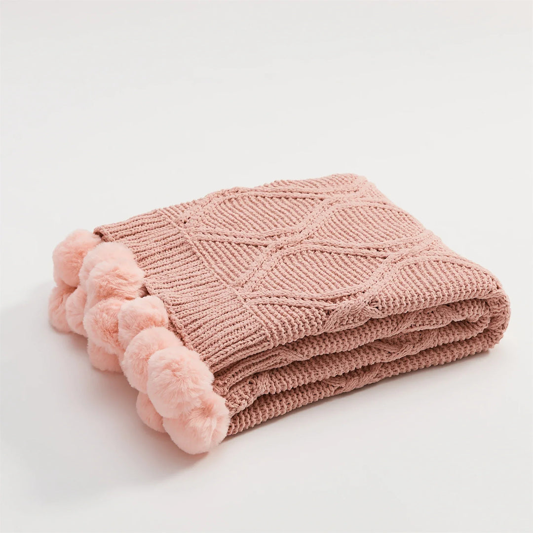 HeartCozy Blanket – Luxe Chenille Blanket with Heart Fringes Bowlift