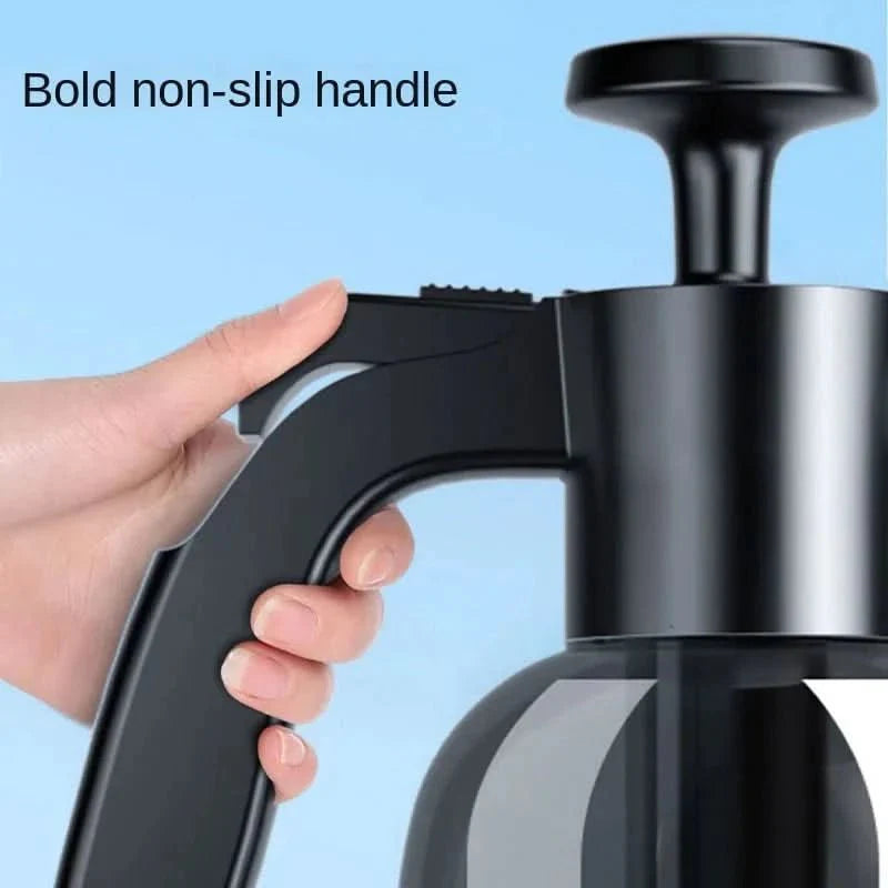 BowLift | hand pump for versatile cleaning tasks