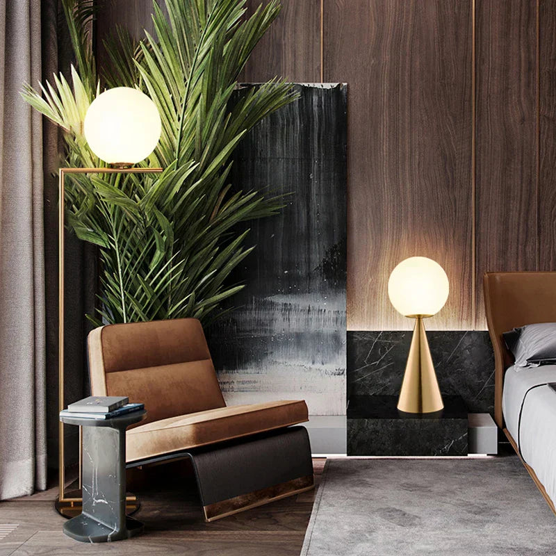 BowLift | Elegant Glass Lamp with Subtle Glow