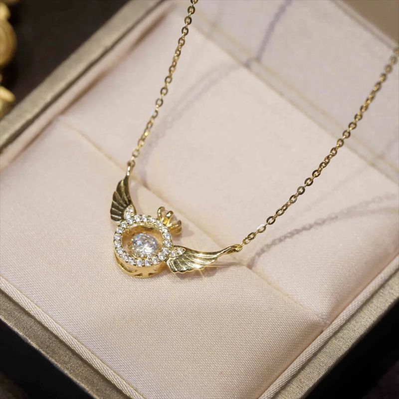 BowLift | Lucky Wings Pendant Zircon Necklace