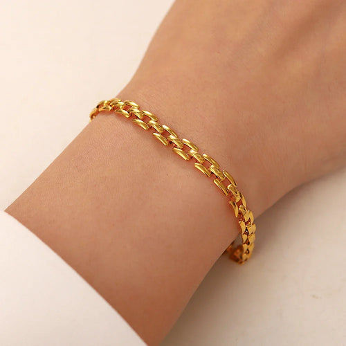 BowLift | 18k Thin Horology Inspired Bracelet