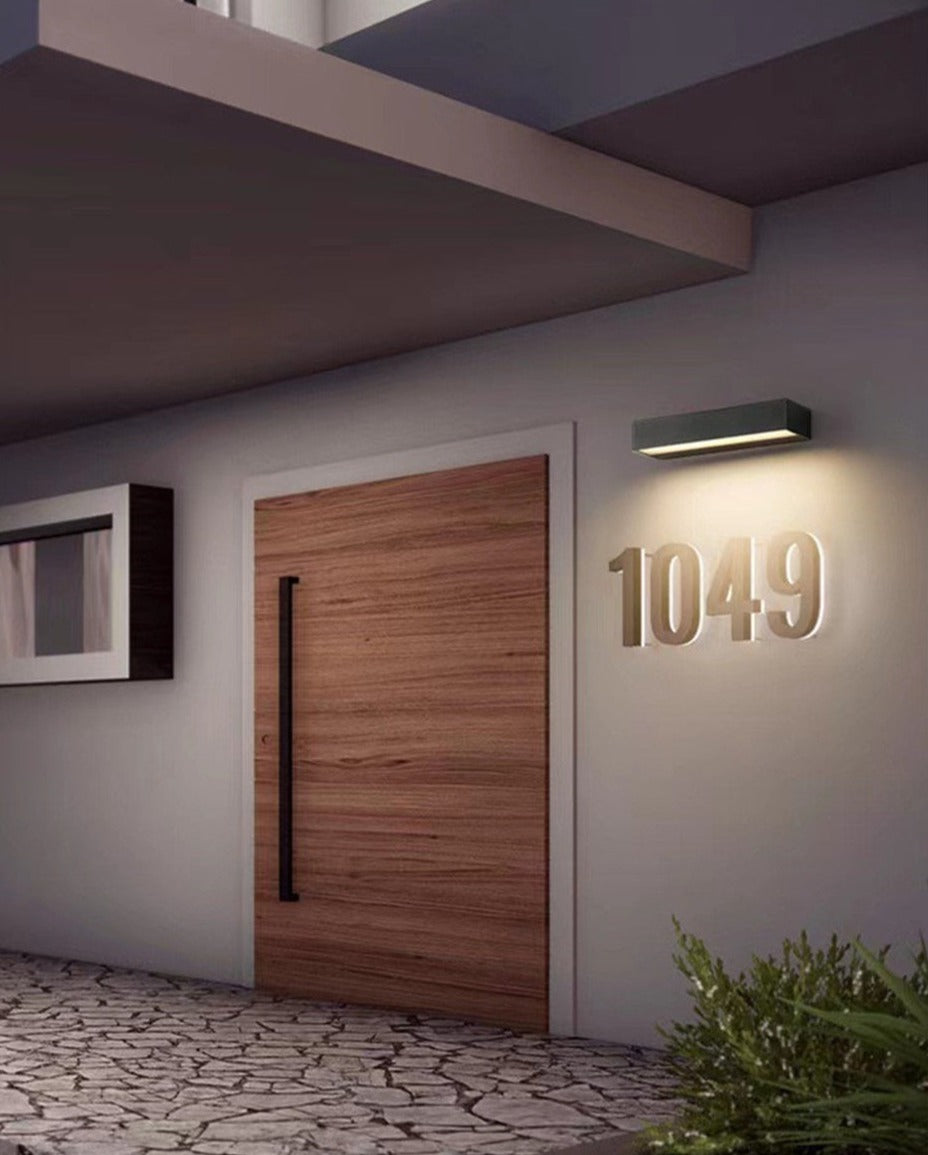 BowLift | GardenLux – Elegant Wall Lamp for Garden with Luxurious Glow