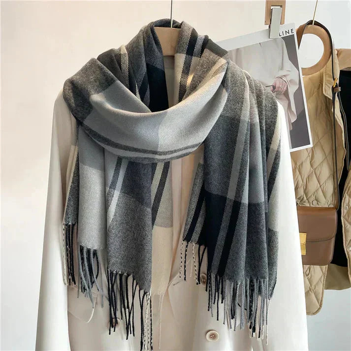 BowLift | Luxury Elegant Warm Scarf