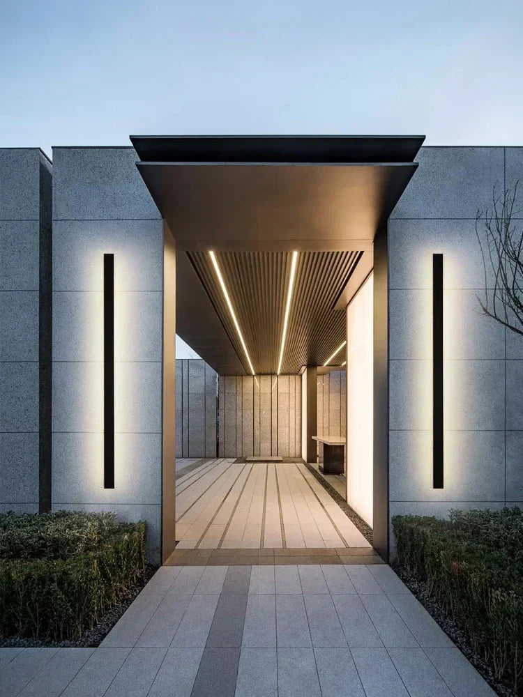 BowLift | NeroEdge SleekLine Waterproof LED Wall Light – Modern Outdoor Lamp in Black