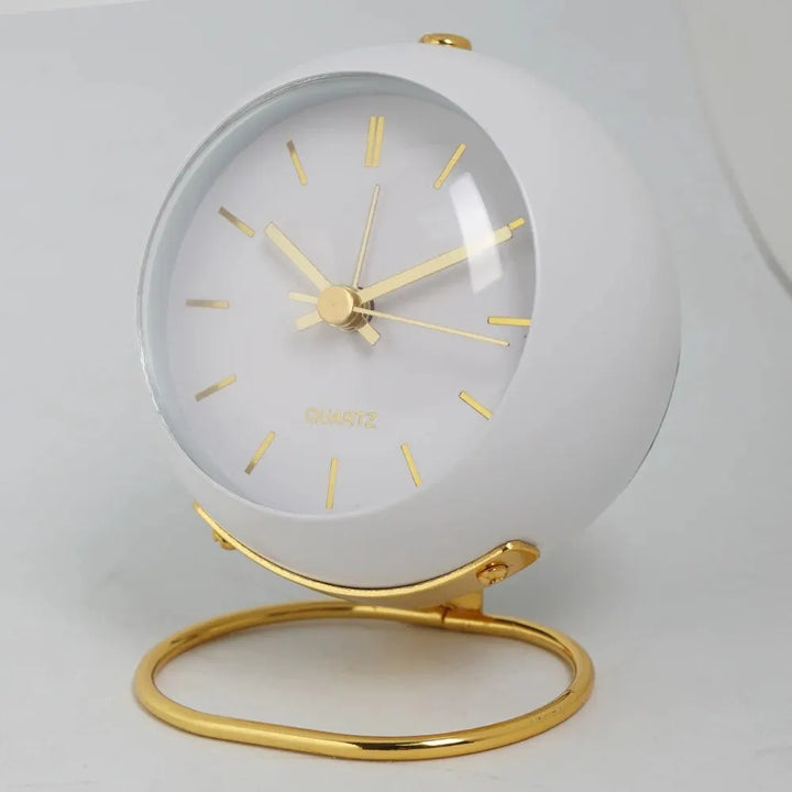 Minimalistic Scandinavian Desk Clock with Silent Quartz Movement | Bowlift