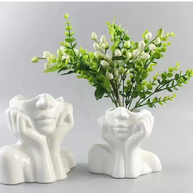 BowLift | Abstract Face Vase – Unique Design for Stylish Interior Decoration