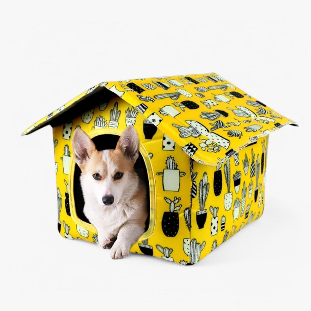 Weatherproof Animal House "CozyNest" for Cats and Small Dogs | Bowlift