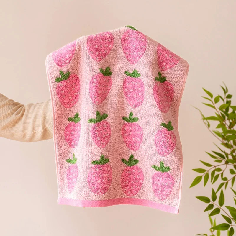 Strawberries Towel | Bowlift