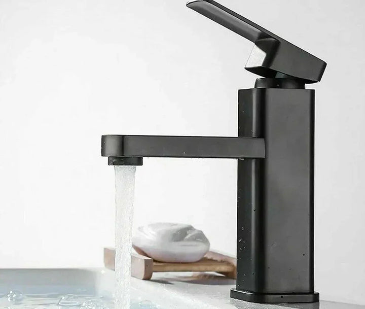 BowLift | Luxury RETHME Basin Tap - with Stylish Water Flow