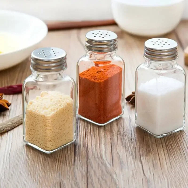 BowLift | Luxury glass salt and pepper set that impresses with elegance