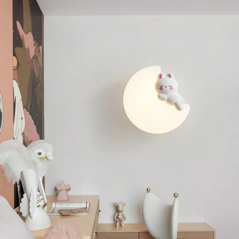 MoonAnimal – Magical Moon Lamp for Children's Rooms Bowlift