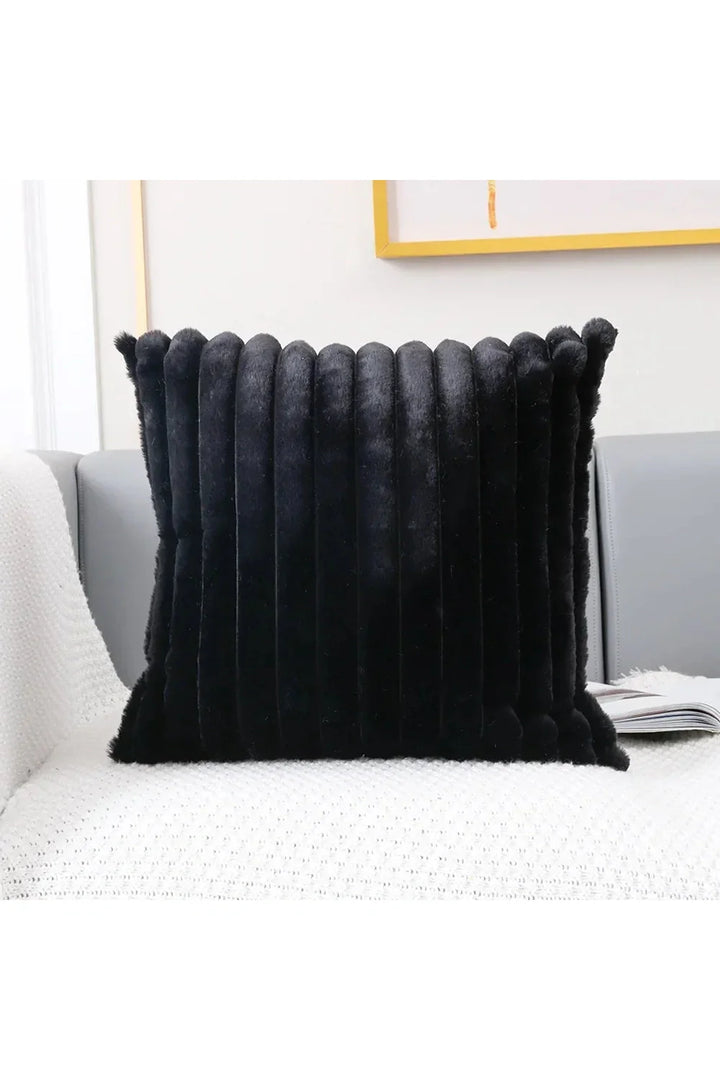 White plush pillow cover | Bowlift