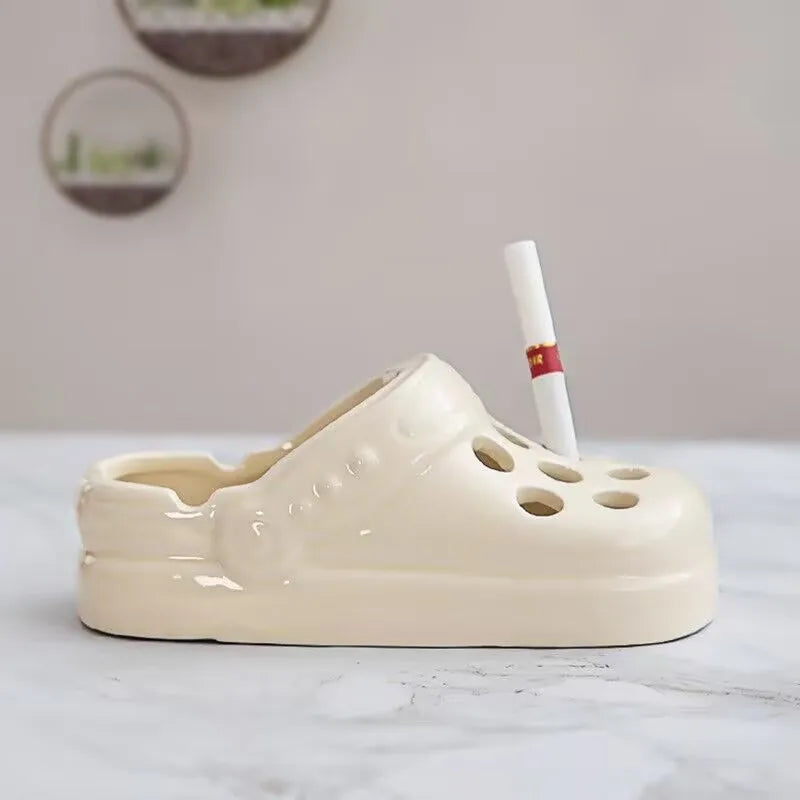 BowLift | Sandal Art Ceramic Ashtray