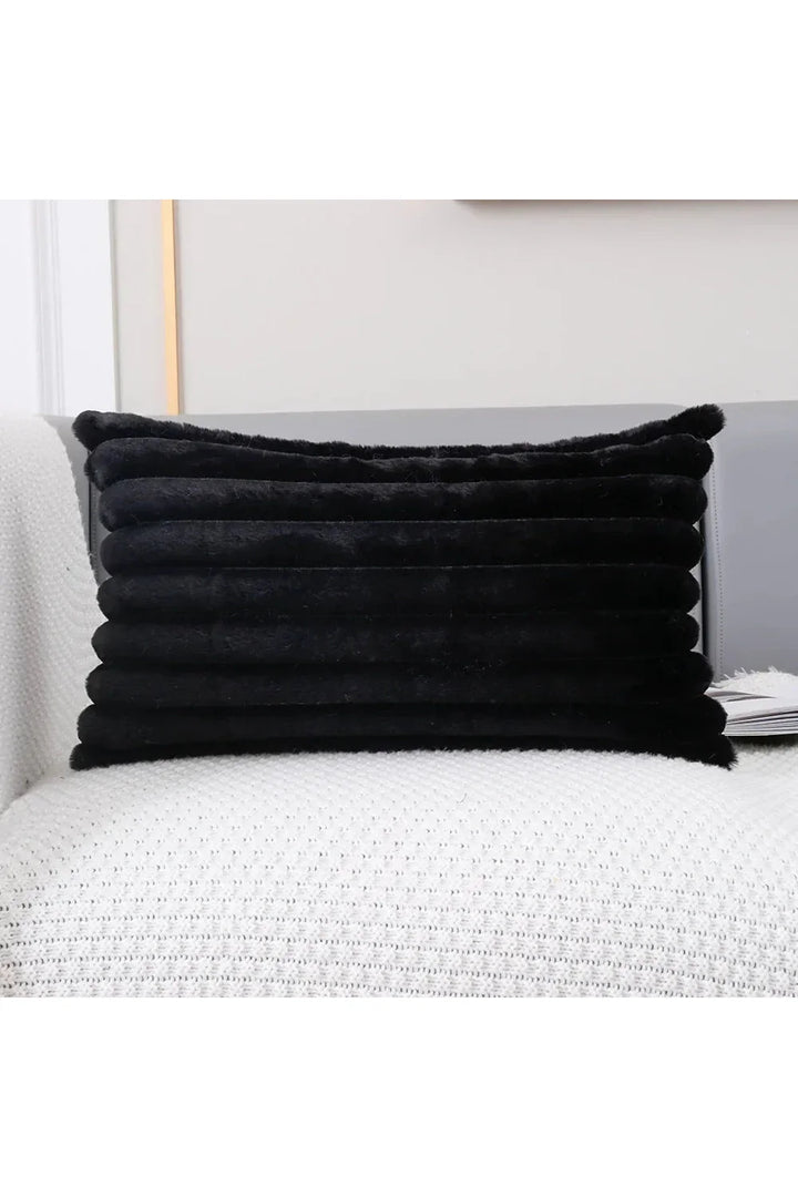 White plush pillow cover | Bowlift