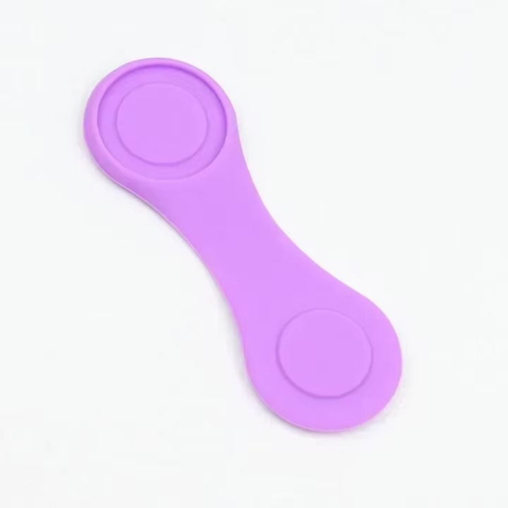 BowLift | Magnetic Silicone Folding Golf Ball Marker Holder with Hat Clip