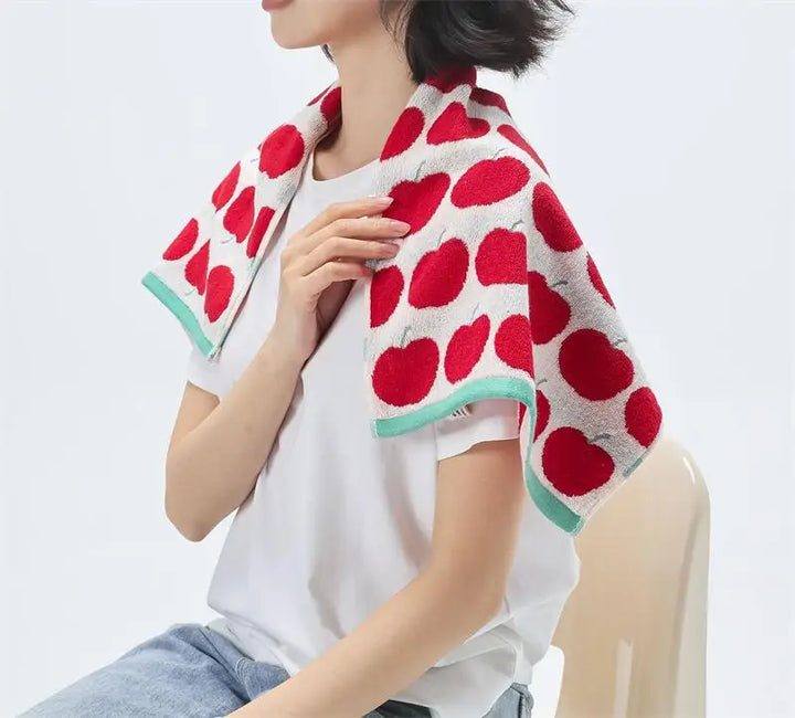 Apples Pattern Cotton Towel | Bowlift