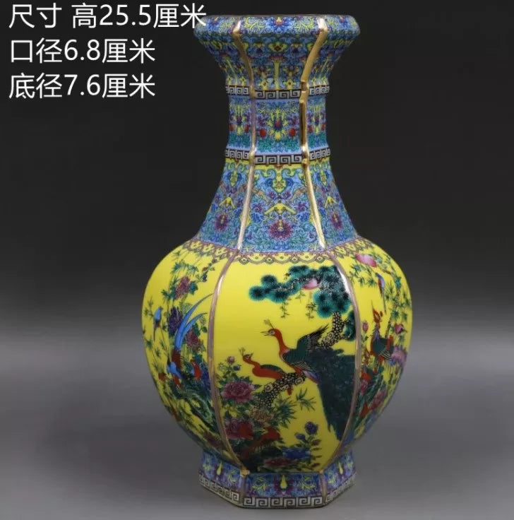 BowLift | Antique Royal Chinese Porcelain Vase