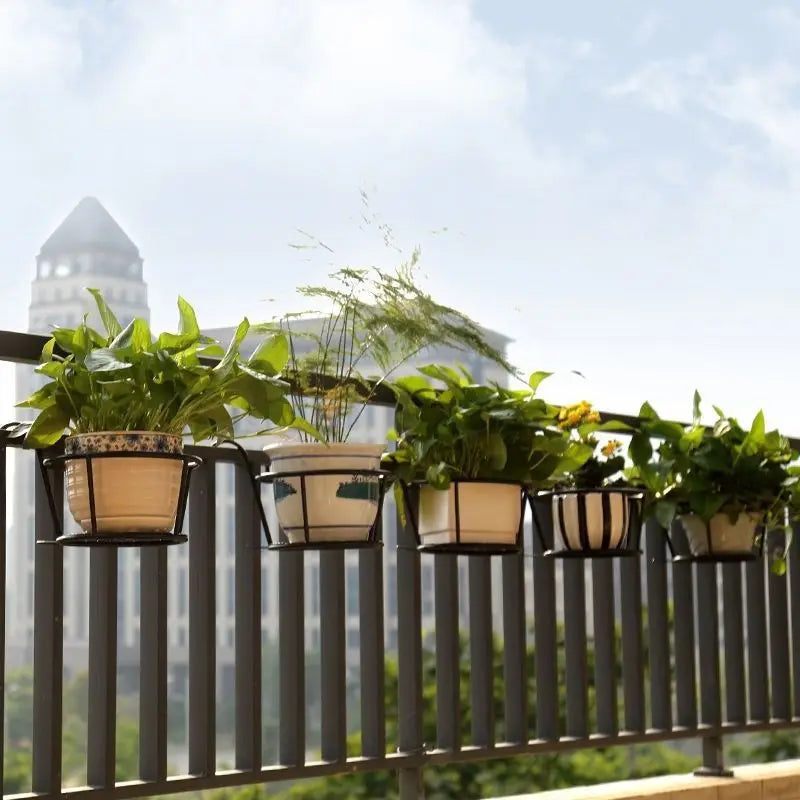 BowLift | Easy Gardening Flower Pot Holder Rack