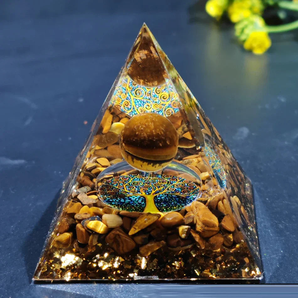 BowLift | Orgonite Pyramid with Amethyst Pendulum – Energy, Protection and Decoration