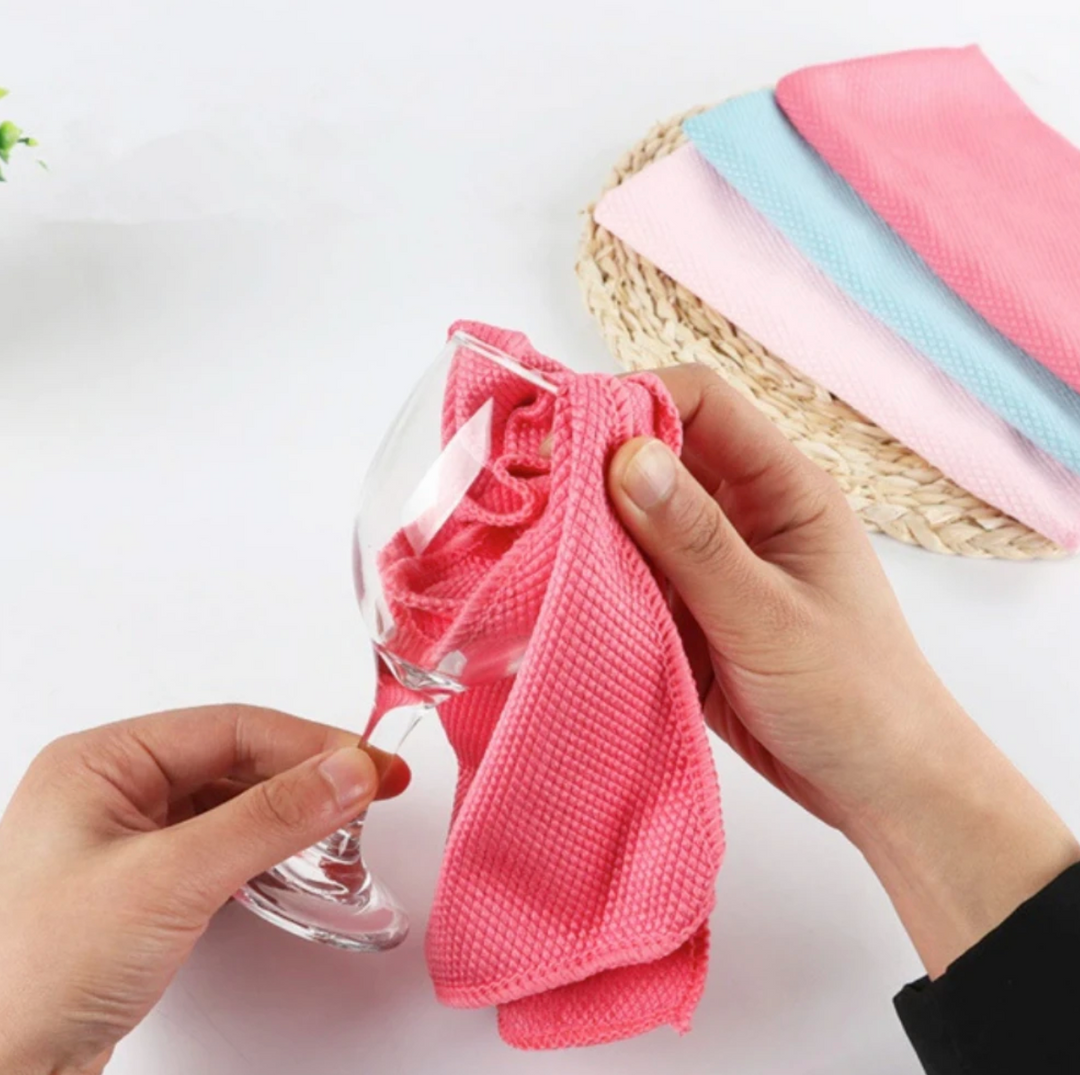 MagicClean Wipes - Quick and Effective Cleaning Bowlift