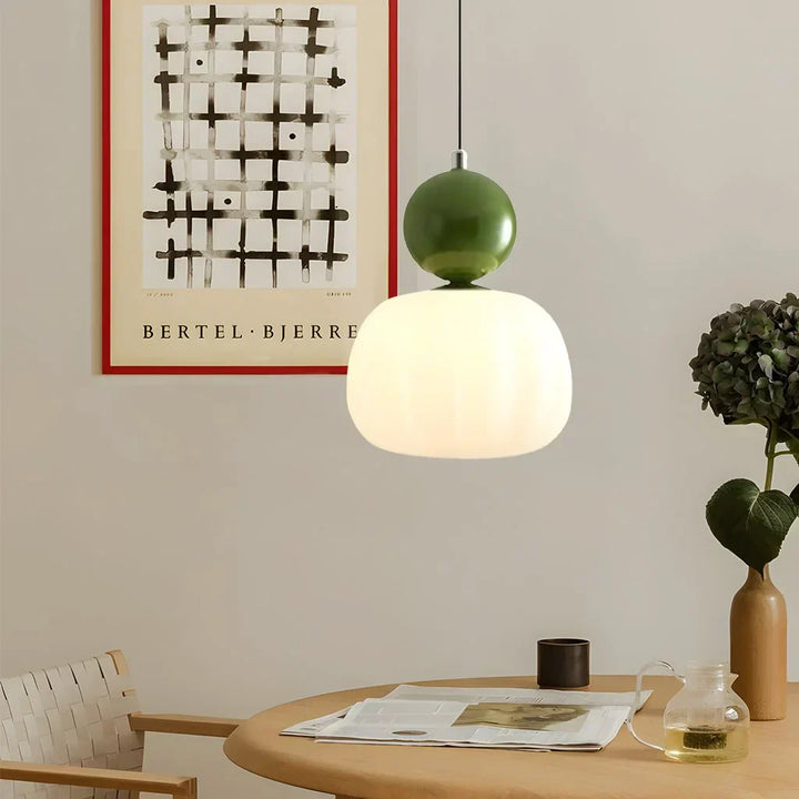 BowLift | Glass charm with a golden accent of luxury
