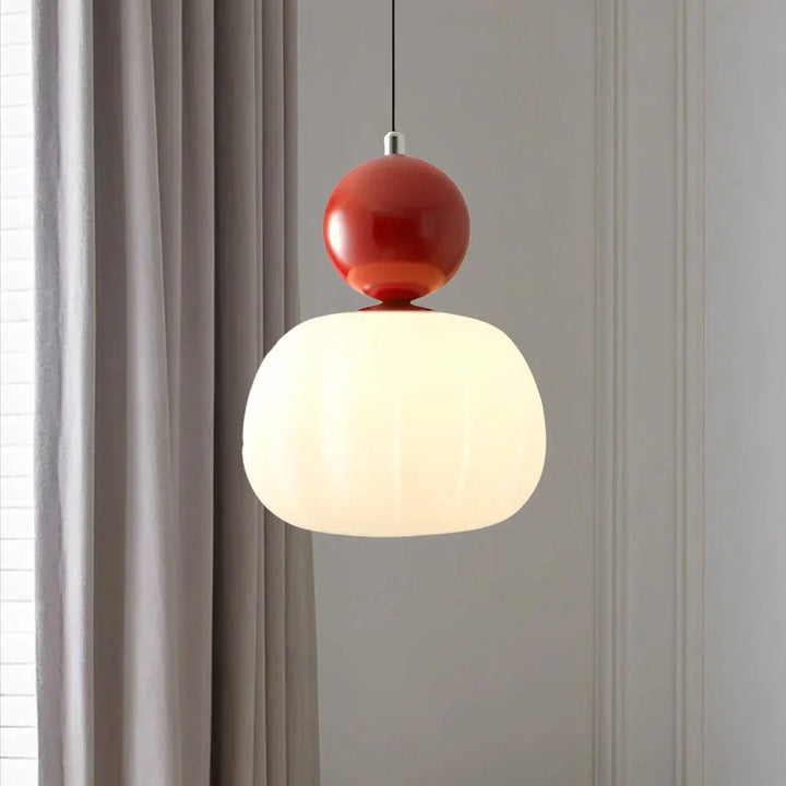 BowLift | Glass charm with a golden accent of luxury