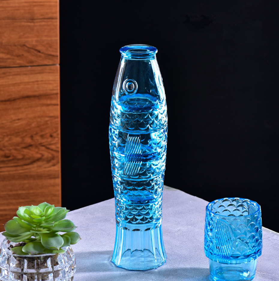 BowLift | Colored Glass Cup Set in Koi Fish Shape - Sale
