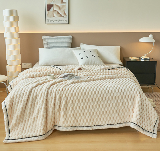 Ultra-Soft Comfy Blanket - Eloise | Bowlift