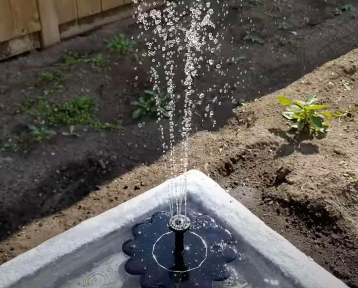 Solar-powered fountain (floating) | Bowlift