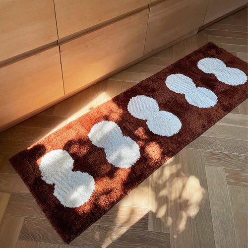 Black & White Abstract Narrow Rug | Bowlift
