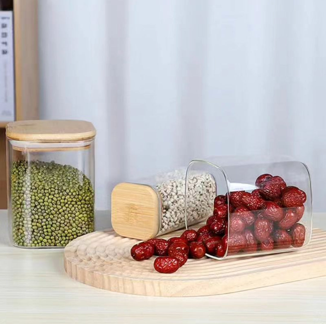 BowLift | 12 Piece Glass Spice Jar Set